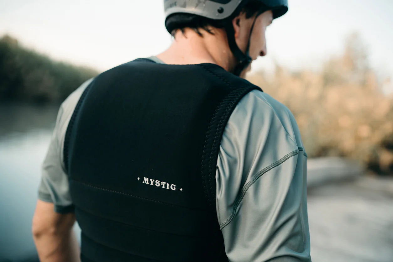 Check Out Impact Vest Fzip Wake