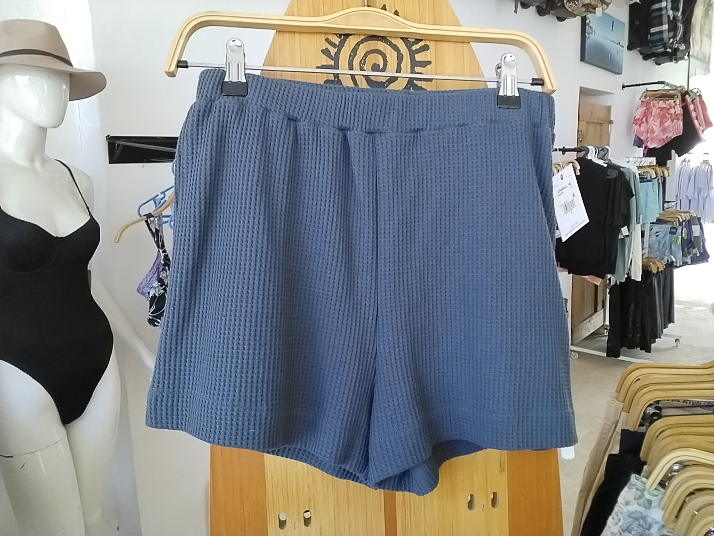 Tour short