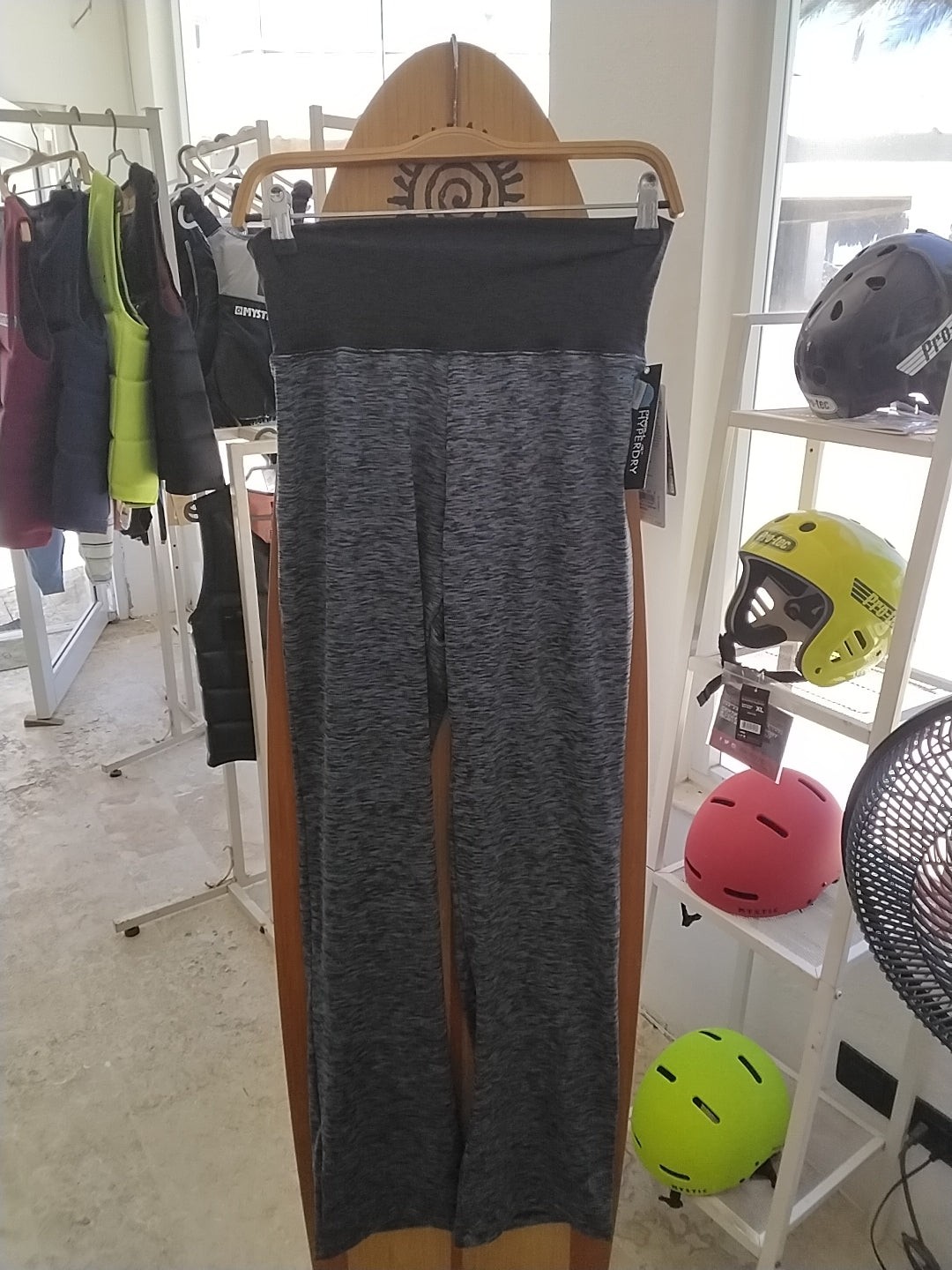 Hybrid pant graph/blk