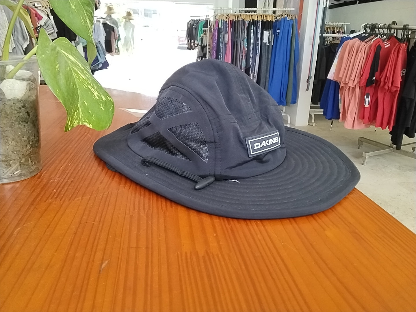 Kahu surf hat black